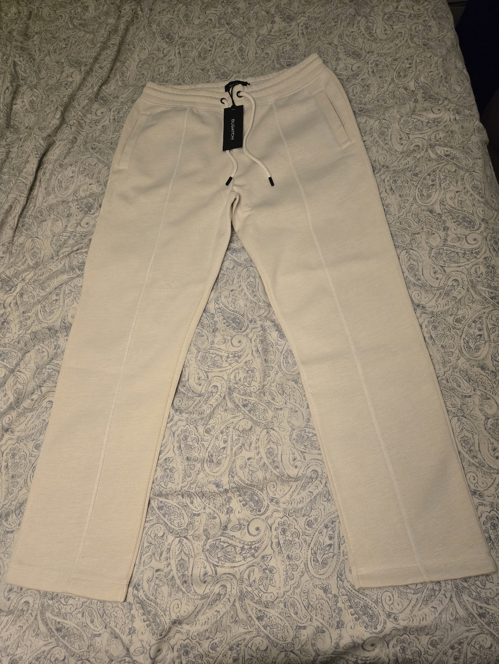Bugatchi Men’s Jogger Pants Chalk Cream Size L NWT Luxury Drawstring